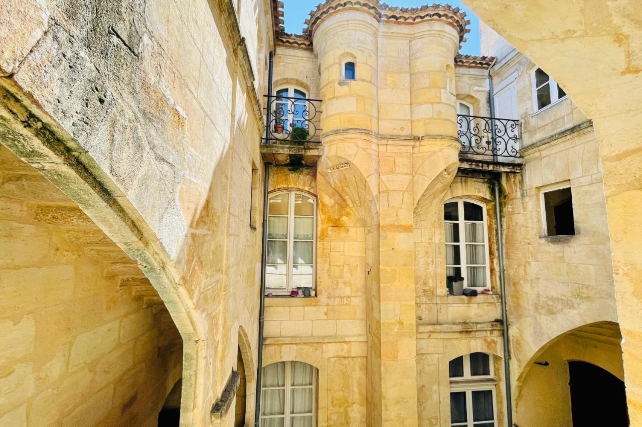 T4 Apartment In The Heart Of Old Bordeaux Close To All Amenities Kültér fotó
